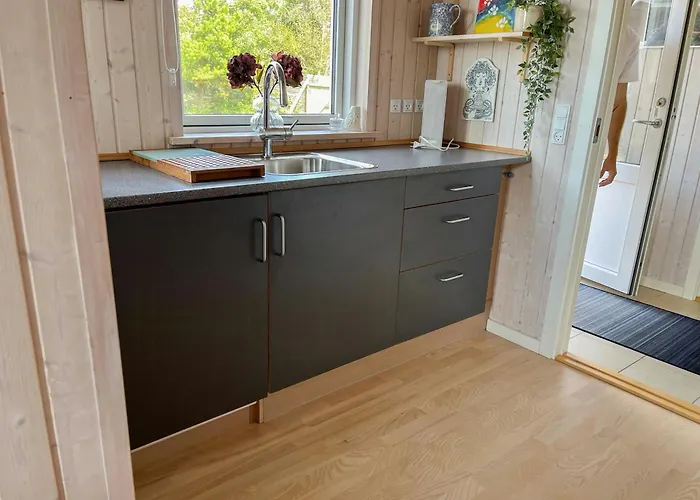 Semesterbostad Charming Coastal Retreat With Sea View *
