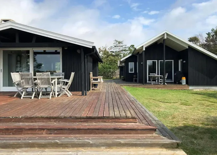 Charming Coastal Retreat With Sea View Højby